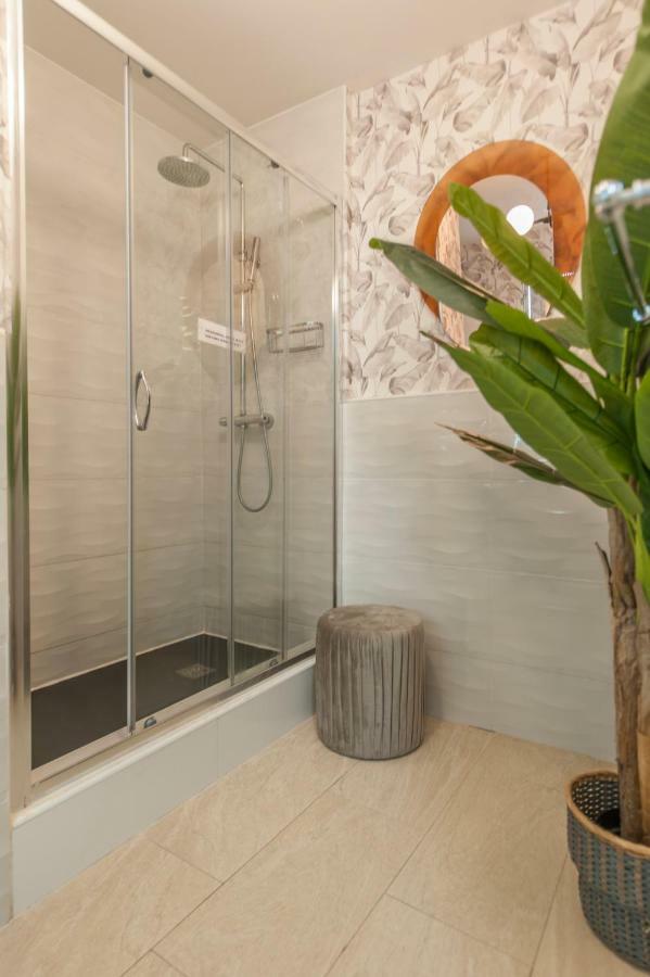 Palacio Real I Apartment Madrid Ngoại thất bức ảnh