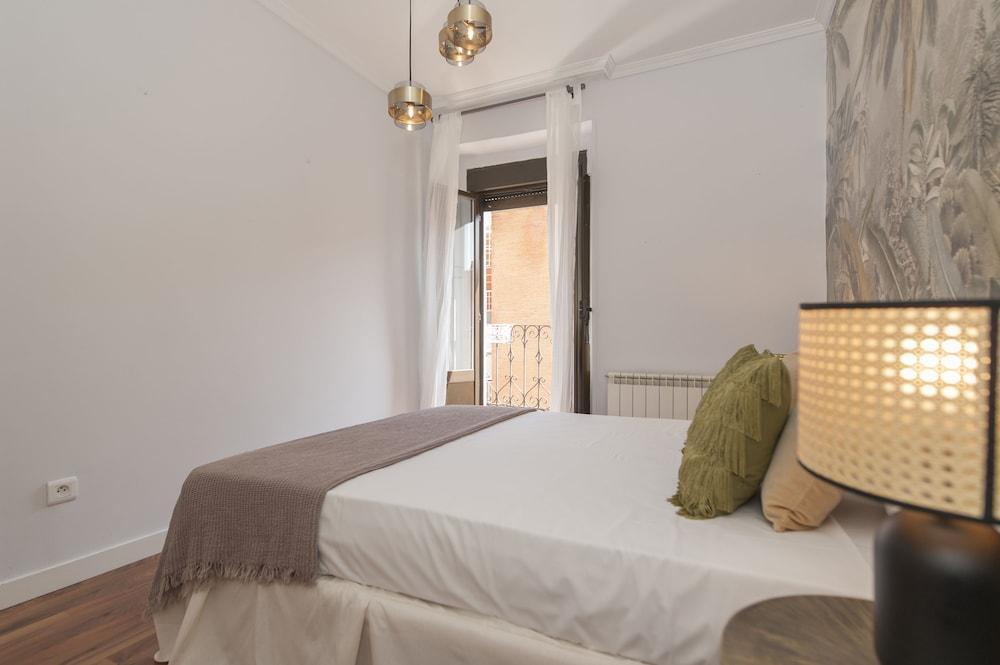 Palacio Real I Apartment Madrid Ngoại thất bức ảnh